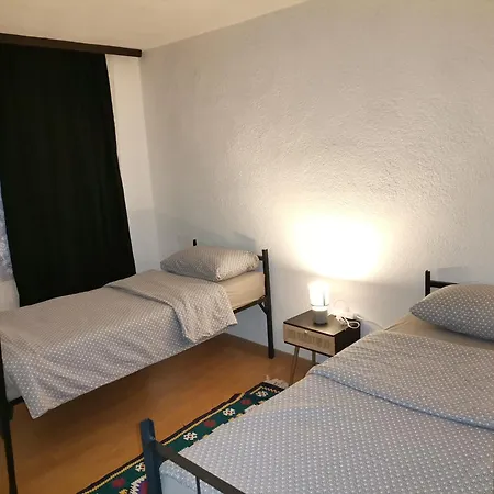 Kuca Na Dan Appartement *